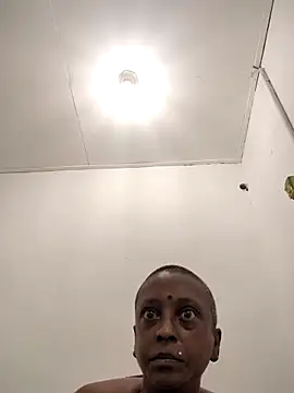 mamakarma1403 online show from 05/29/26, 02:04