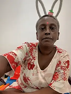mamakarma1403 online show from 06/30/26, 06:58