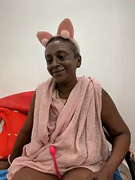 mamakarma1403 online show from 07/08/26, 03:38