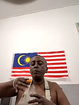 mamakarma1403 online show from 07/24/26, 02:15