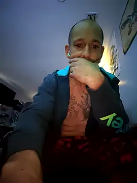 Snapshot of Colmmcx chatting on 12/02/25, 04:24 Colmmcx online show from 12/02/25, 04:24