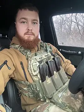 Snapshot of Artur6663 chatting on 12/21/24, 11:33 Artur6663 online show from 12/21/24, 11:33