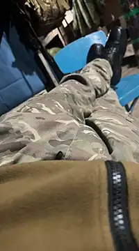 Snapshot of Artur6663 chatting on 02/24/25, 11:32 Artur6663 online show from 02/24/25, 11:32