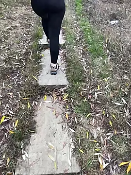 Snapshot of Artur6663 chatting on 11/12/25, 11:10 Artur6663 online show from 11/12/25, 11:10