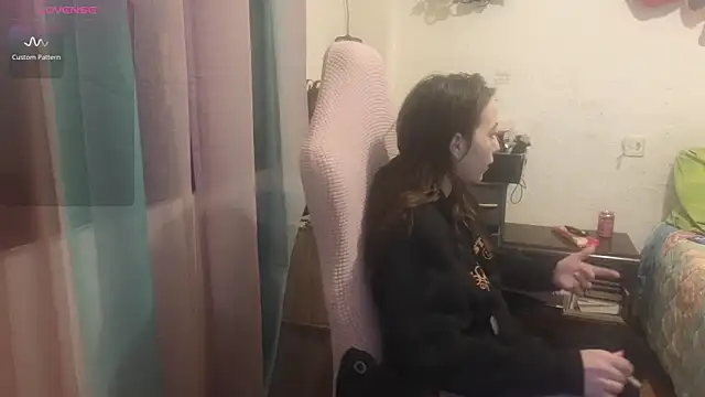 Snapshot of kattleya1407 chatting on 03/11/26, 12:27 kattleya1407 online show from 03/11/26, 12:27