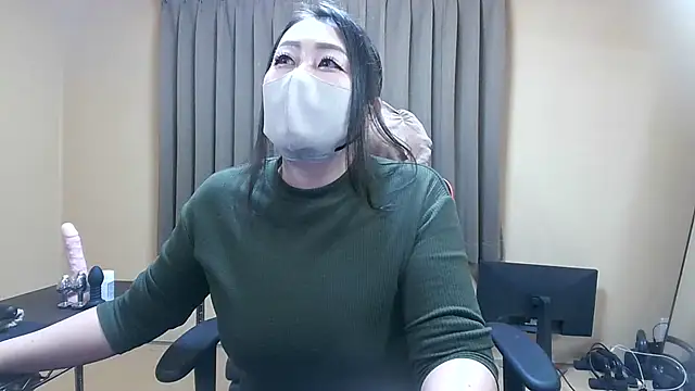 SAKURA OSUSHI online show from 01/03/25, 02:08