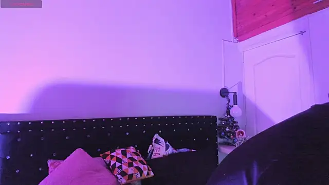 Ghosty Doll online show from 12/16/25, 08:25