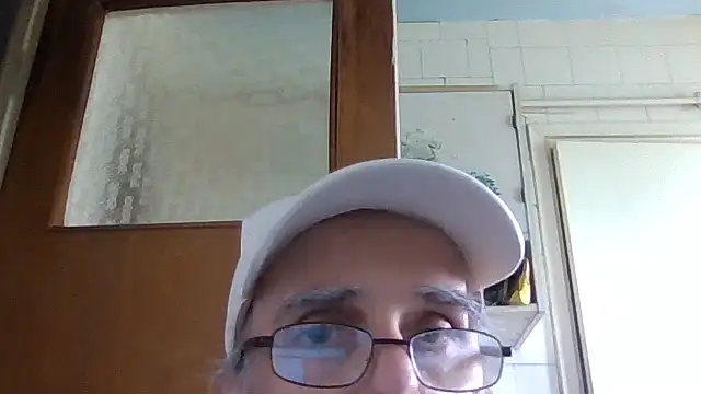 mariusica1xh online show from 05/28/26, 12:13