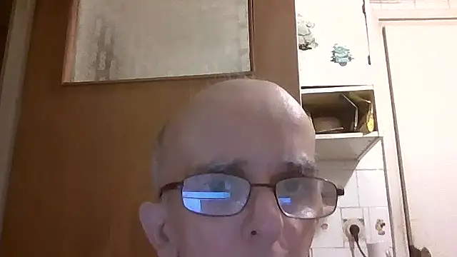 mariusica1xh online show from 07/12/26, 10:34