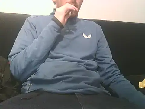Snapshot of PocoLoco420 chatting on 12/23/25, 12:41 PocoLoco420 online show from 12/23/25, 12:41