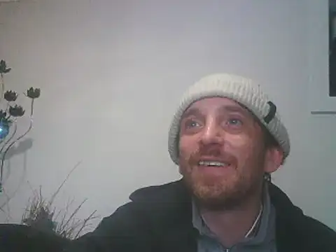 Snapshot of PocoLoco420 chatting on 02/07/26, 12:25 PocoLoco420 online show from 02/07/26, 12:25