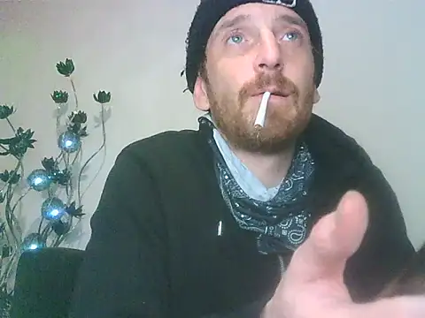 Snapshot of PocoLoco420 chatting on 02/19/26, 10:17 PocoLoco420 online show from 02/19/26, 10:17
