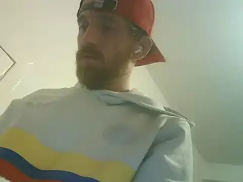 Snapshot of PocoLoco420 chatting on 05/24/26, 03:33 PocoLoco420 online show from 05/24/26, 03:33