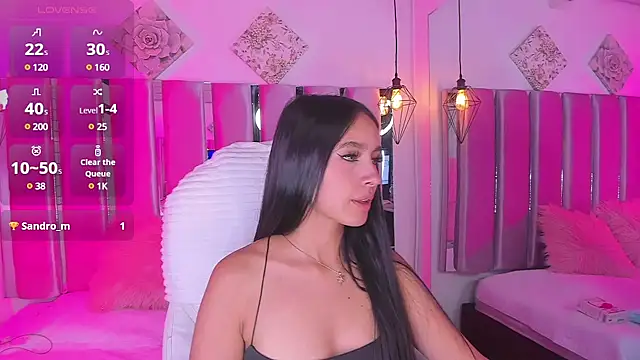 sophie ws online show from 12/10/24, 07:58