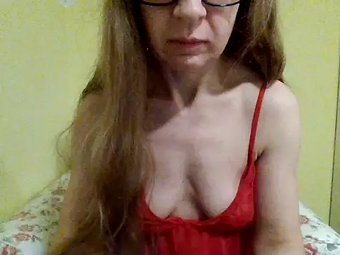 Snapshot of fajnaniunia88888 chatting on 02/11/25, 12:28 fajnaniunia88888 online show from 02/11/25, 12:28