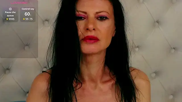 RosalieNorman online show from 04/28/26, 02:27