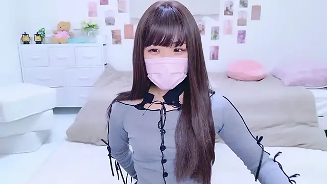 Snapshot of 867_haruna chatting on 12/05/25, 05:09 867 haruna online show from 12/05/25, 05:09