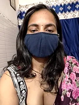 Snapshot of Nehubhabhi26 chatting on 09/26/25, 06:01 Nehubhabhi26 online show from 09/26/25, 06:01