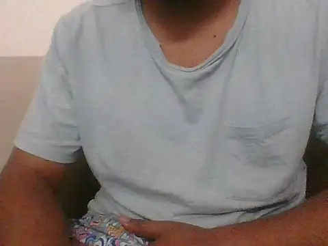 Snapshot of yoyokakshay_1996 chatting on 12/16/25, 12:54 yoyokakshay 1996 online show from 12/16/25, 12:54