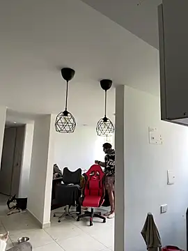 thomas gun online show from 12/17/25, 03:40