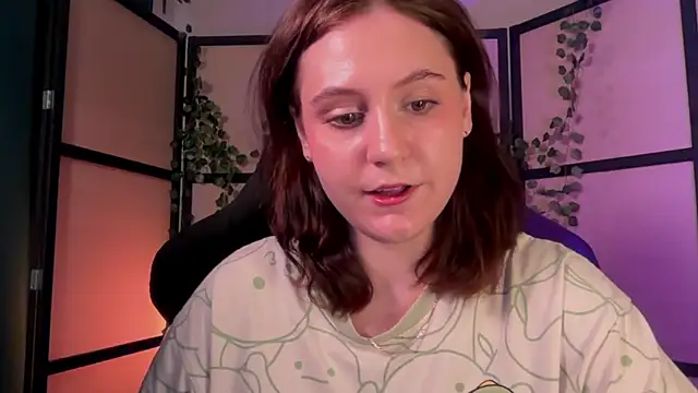 Snapshot of Diana_Flower chatting on 07/02/26, 10:32 Diana Flower online show from 07/02/26, 10:32