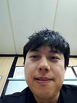 whitebriefboy online show from 10/08/25, 03:31