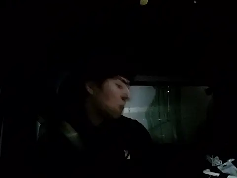 whitebriefboy online show from 05/01/26, 06:01