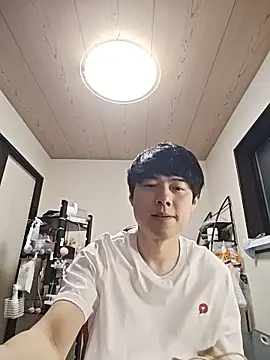 whitebriefboy online show from 06/12/26, 04:17