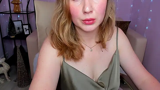 Helens love online show from 12/15/24, 05:34