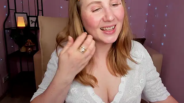 Helens love online show from 03/04/25, 06:15