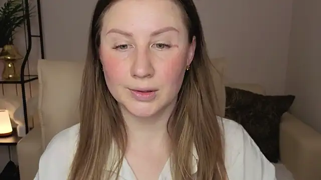 Helens love online show from 05/01/26, 01:43