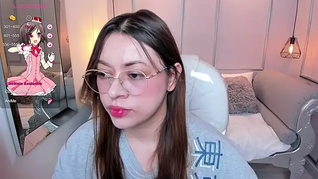 Lanna18 online show from 09/15/25, 11:54