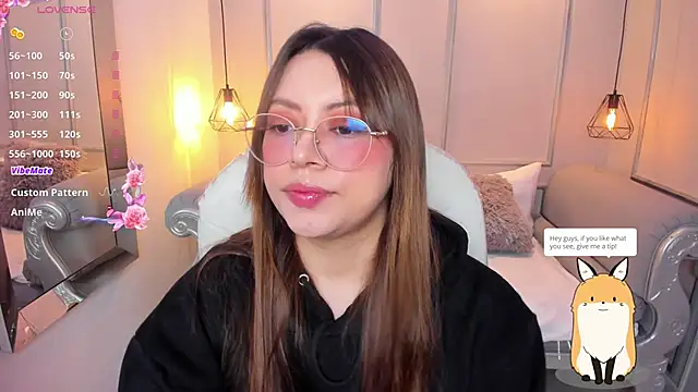 Lanna18 online show from 10/23/25, 11:53