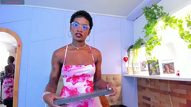 amber-hill online show from 06/29/26, 12:16