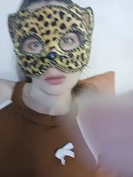 hott Argentina online show from 07/10/26, 12:26