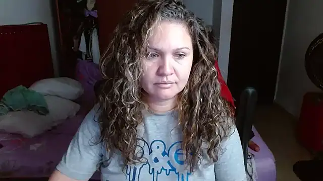 helenca43 online show from 11/28/25, 09:23