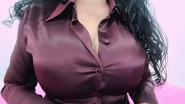 Snapshot of valeriasexxx chatting on 04/24/26, 02:08 valeriasexxx online show from 04/24/26, 02:08