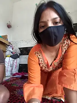 Snapshot of riya190 chatting on 10/26/25, 09:04 riya190 online show from 10/26/25, 09:04