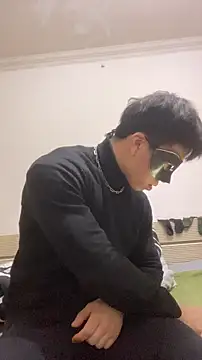 Snapshot of shuai321 chatting on 01/12/25, 02:41 shuai321 online show from 01/12/25, 02:41