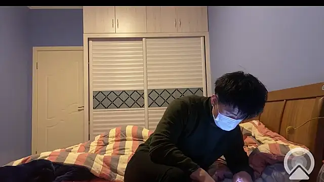 Snapshot of shuai321 chatting on 01/31/25, 02:39 shuai321 online show from 01/31/25, 02:39