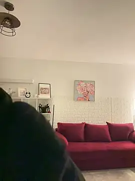 ZoeMesmerize online show from 12/12/24, 03:43