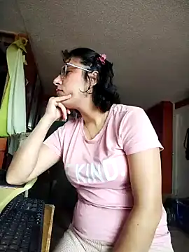 Im Alma  online show from 03/11/25, 01:01