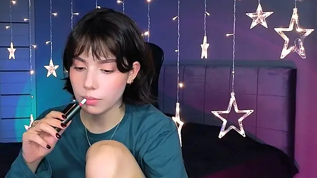 Stacy Gonzales  online show from 10/28/25, 11:58