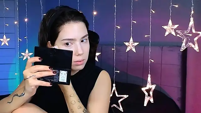 Stacy Gonzales  online show from 11/02/25, 09:33