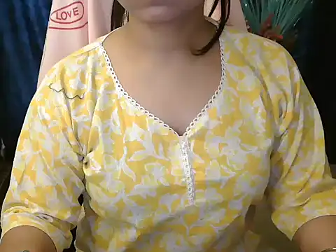WildRuhi20 online show from 05/04/26, 02:51