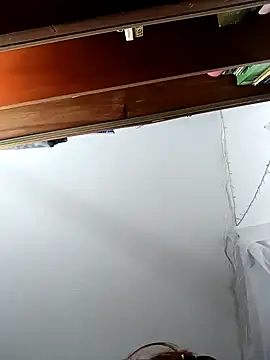 Lin-cute online show from 12/19/24, 04:34