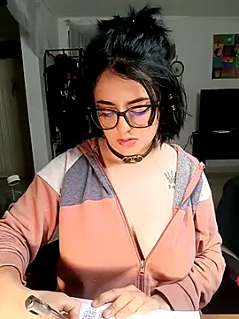 Lin-cute online show from 03/04/25, 08:35