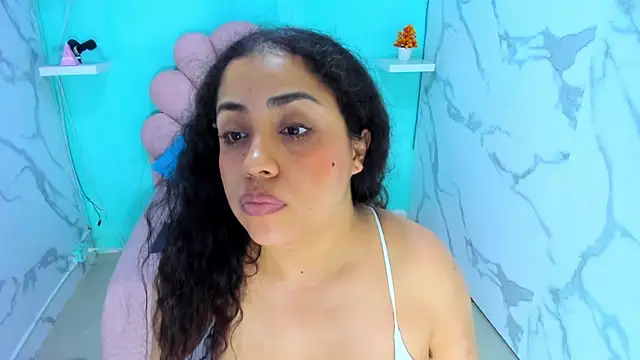 Snapshot of cristal_horny19 chatting on 07/26/26, 08:10 cristal horny19 online show from 07/26/26, 08:10