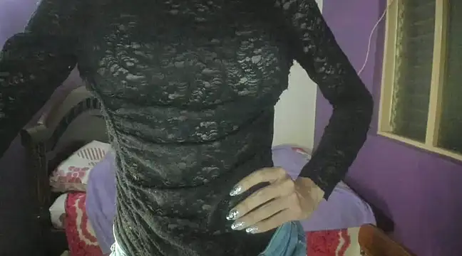 Snapshot of Unicorn_Mistress chatting on 03/15/25, 08:04 Unicorn Mistress online show from 03/15/25, 08:04