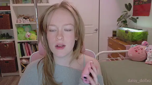Snapshot of Daisy_Dollxo chatting on 01/11/26, 12:04 Daisy Dollxo online show from 01/11/26, 12:04